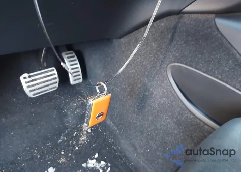 2021 Volvo Xc40 T5 R-Design from USA, damaged, VIN YV4162UM6M2442963